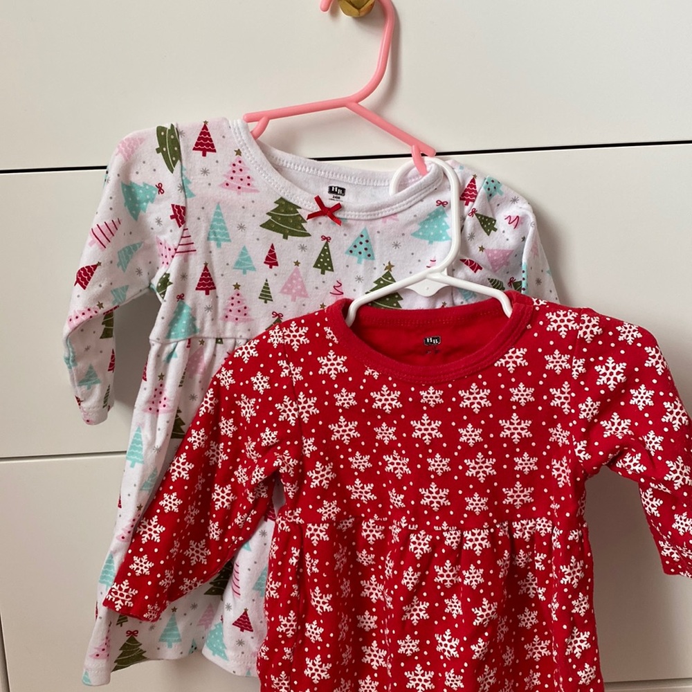 Set of 2 holiday dresses. Trees and snowflakes. Size 24 month.